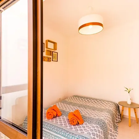 Charming 2-bed In *